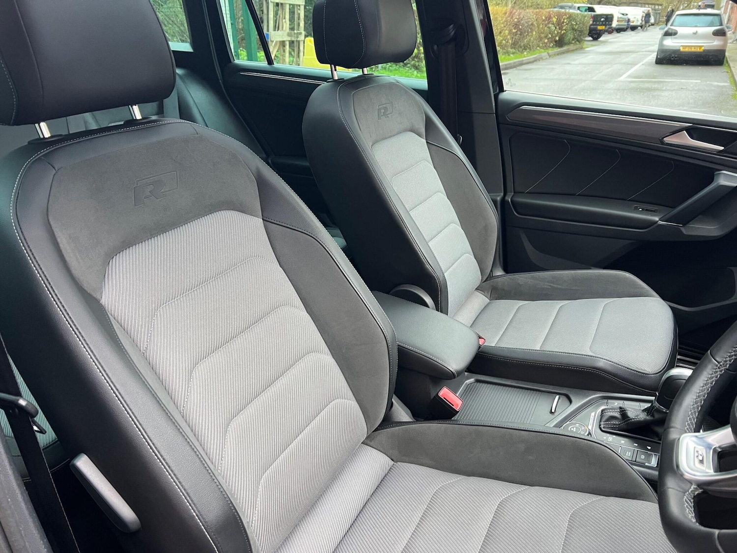 Used Volkswagen Tiguan 2017 for sale - 76689327: Photo 10