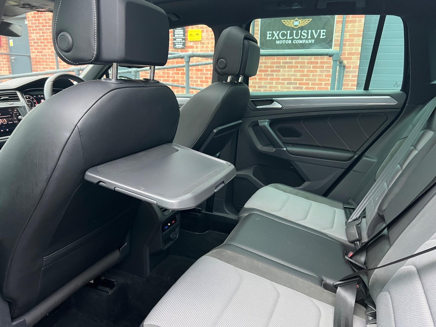 Used Volkswagen Tiguan 2017 for sale - 76689327: Photo 14