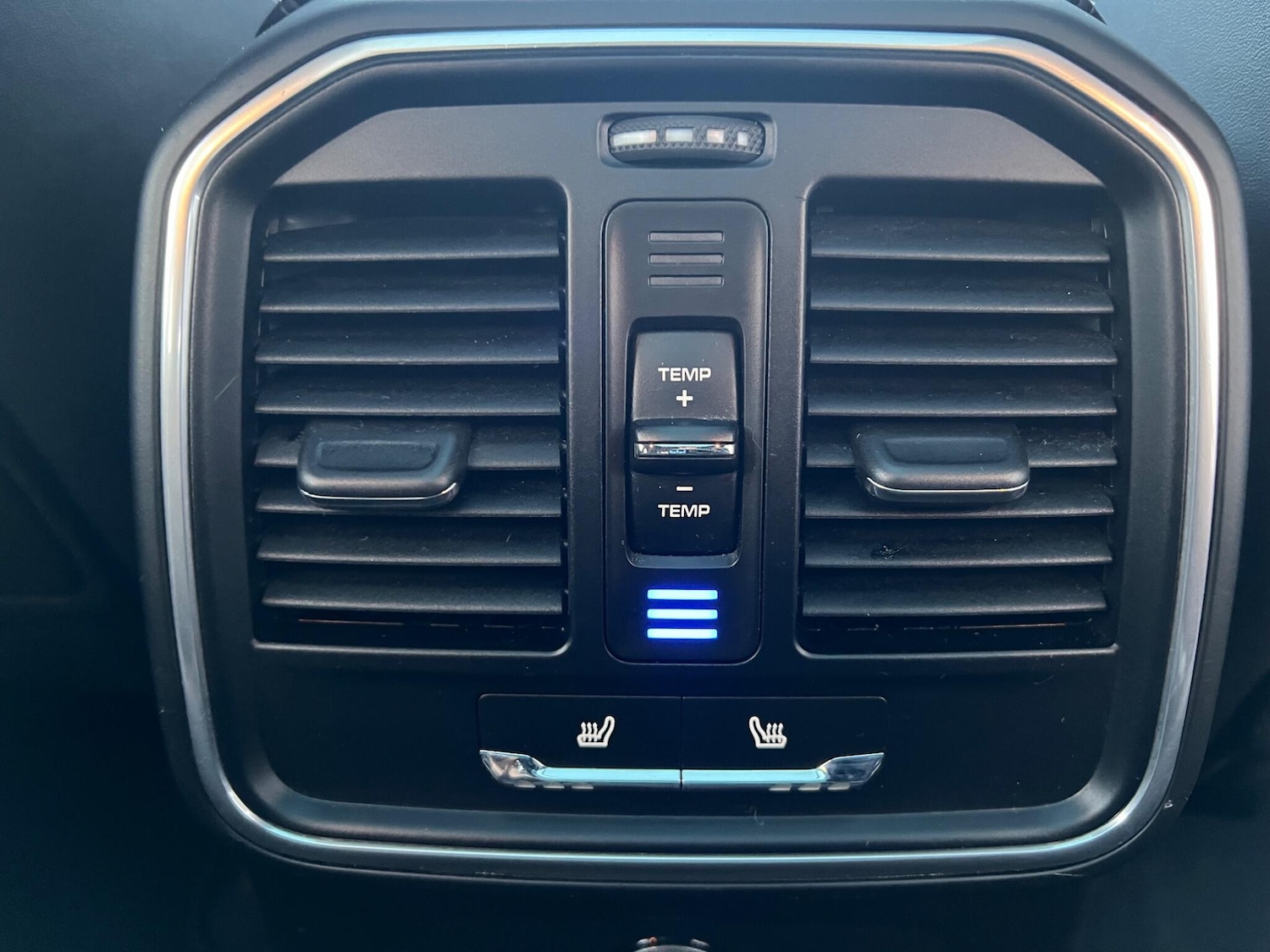 Used Porsche Macan 2015 for sale - 77016167: Photo 18