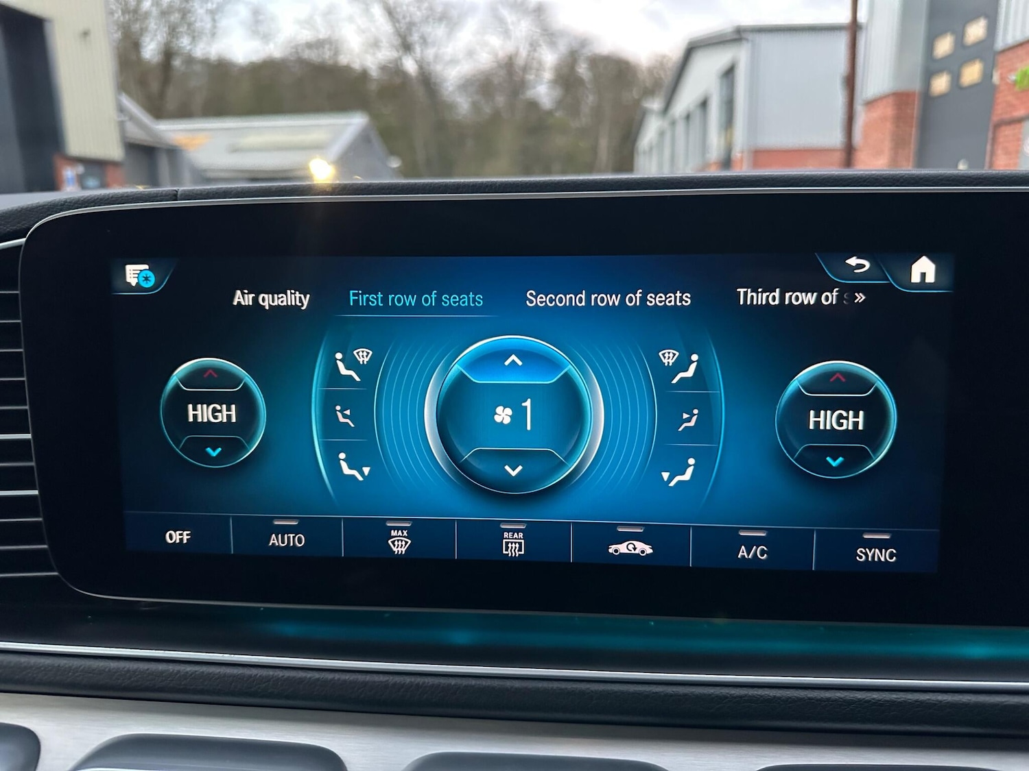 Used Mercedes-Benz GLS 2020 for sale - 76701645: Photo 41