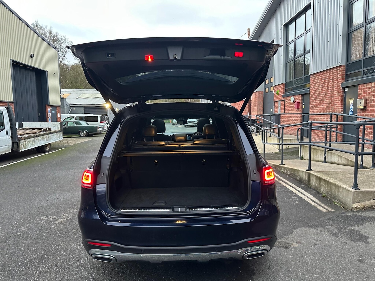 Used Mercedes-Benz GLS 2020 for sale - 76701645: Photo 55