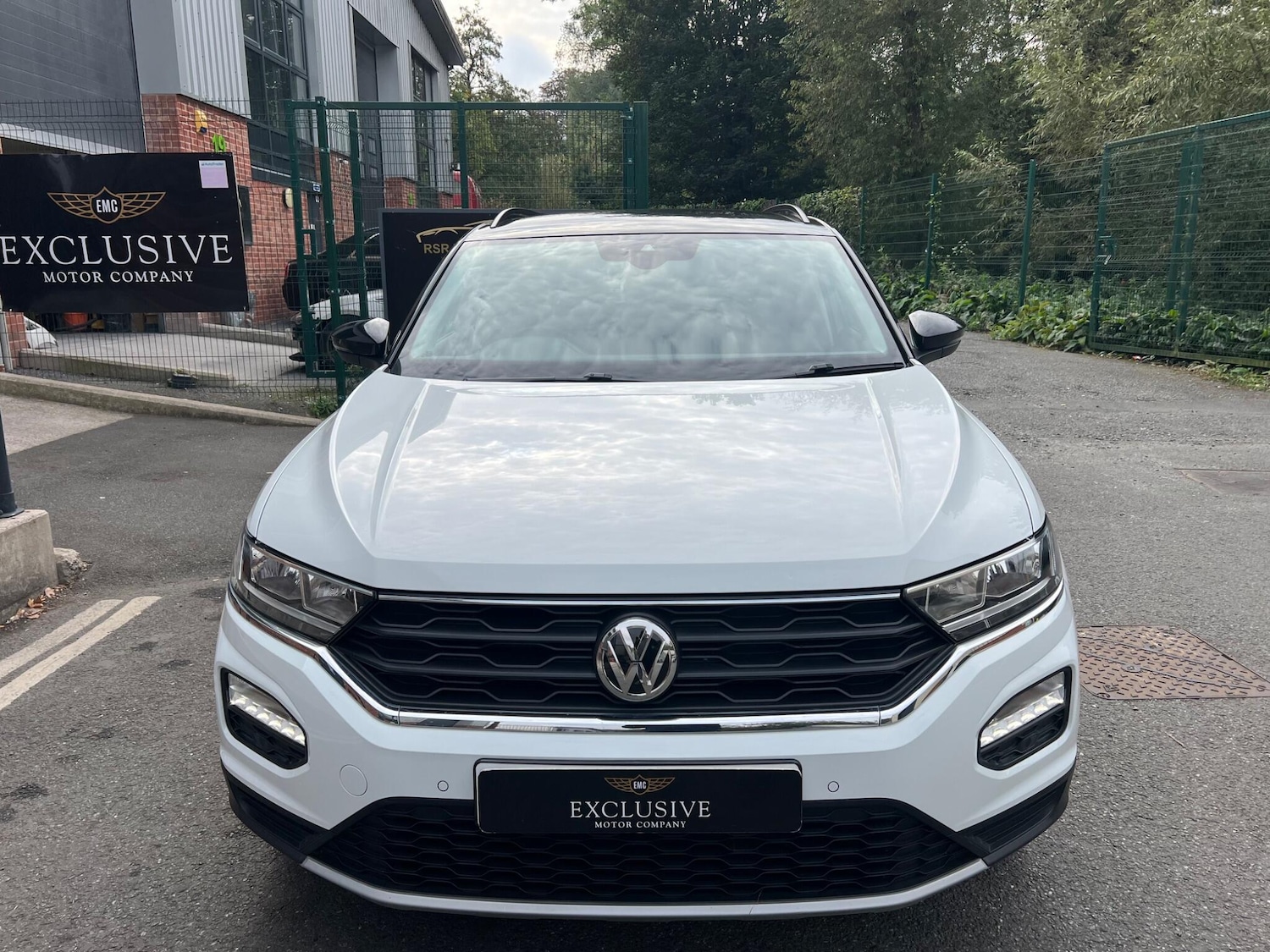 Used Volkswagen T-Roc 2018 for sale - 76151174: Photo 10