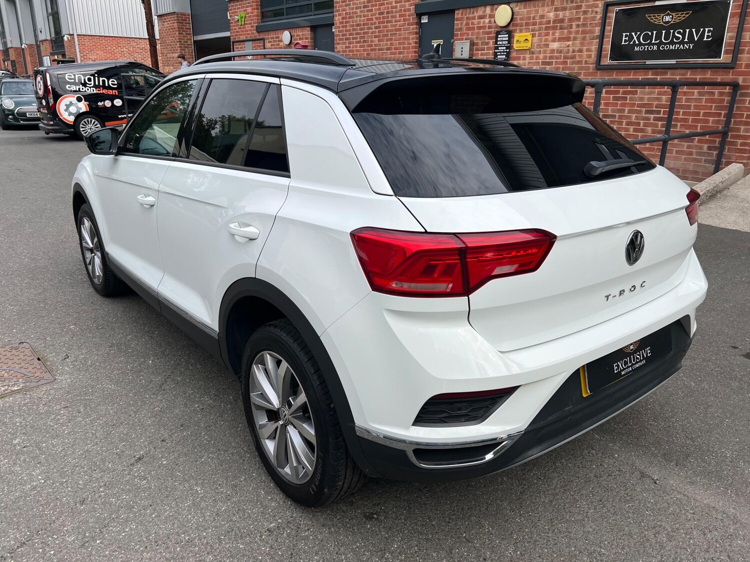 Used Volkswagen T-Roc 2018 for sale - 76151174: Photo 12