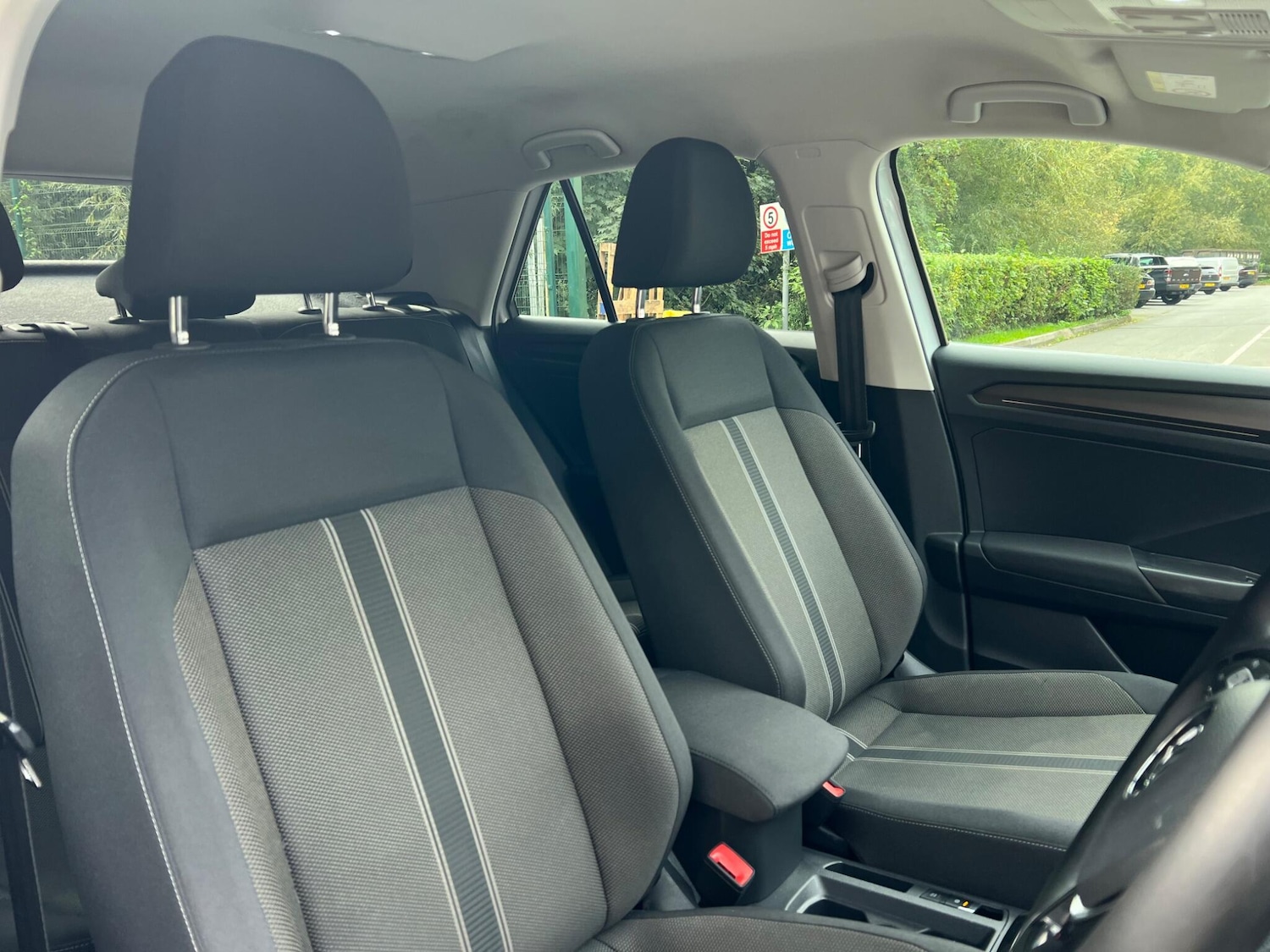 Used Volkswagen T-Roc 2018 for sale - 76151174: Photo 19