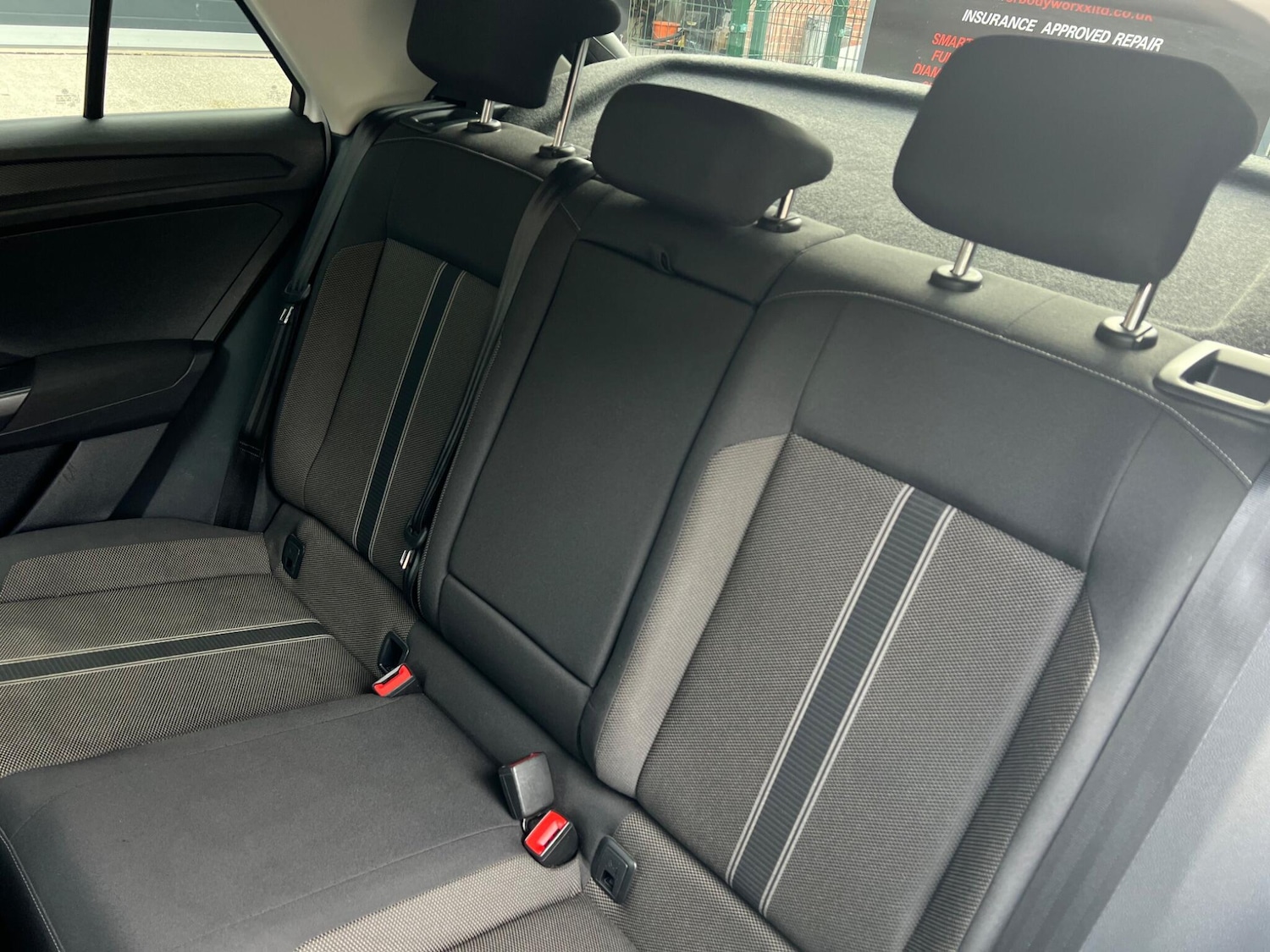 Used Volkswagen T-Roc 2018 for sale - 76151174: Photo 25