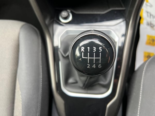 Used Volkswagen T-Roc 2018 for sale - 76151174: Photo 38