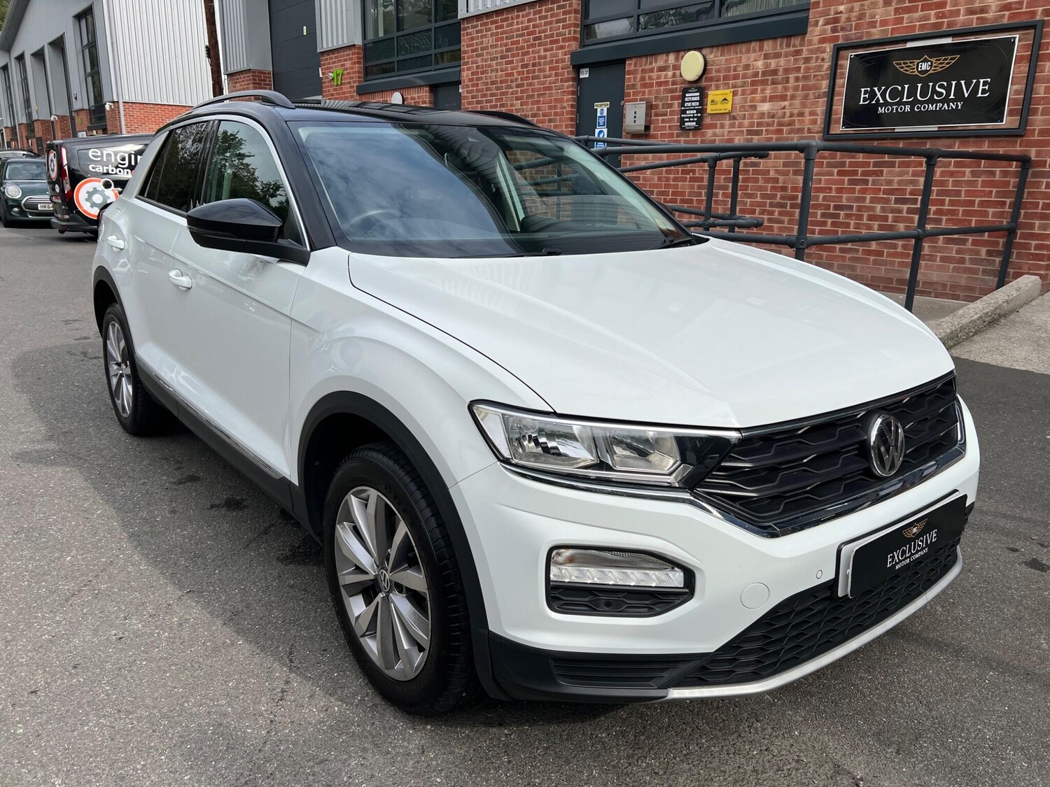 Used Volkswagen T-Roc 2018 for sale - 76151174: Photo 4