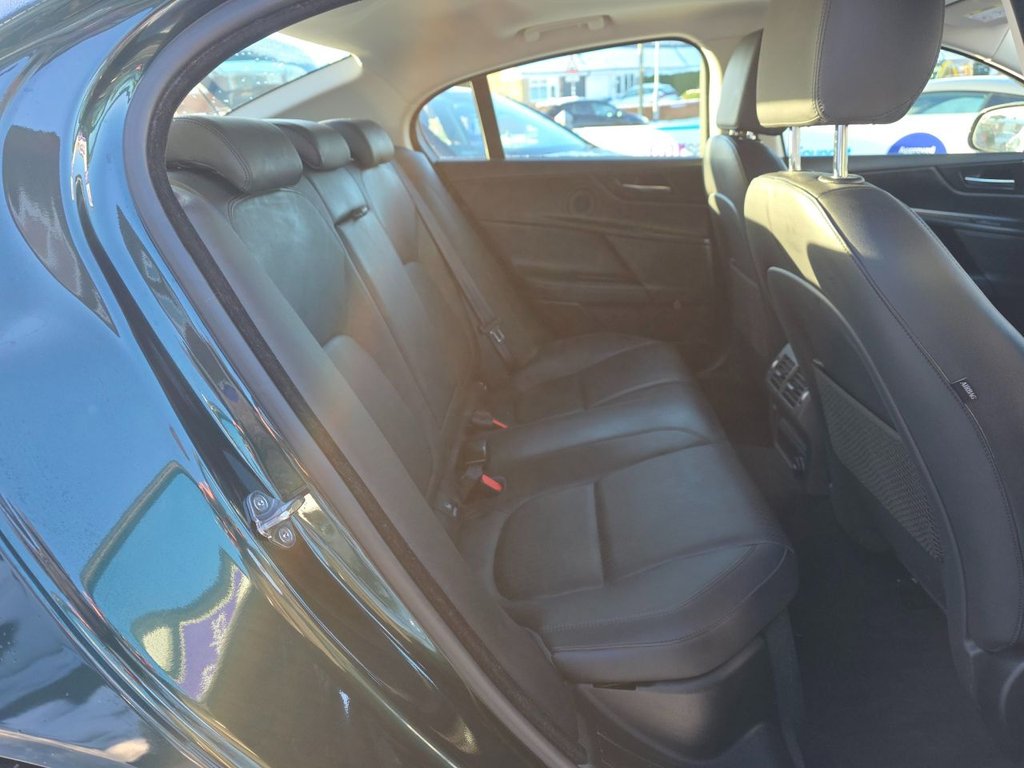 Used Jaguar XE 2015 for sale - 77133177: Photo 19