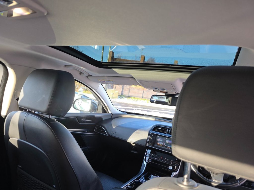 Used Jaguar XE 2015 for sale - 77133177: Photo 20