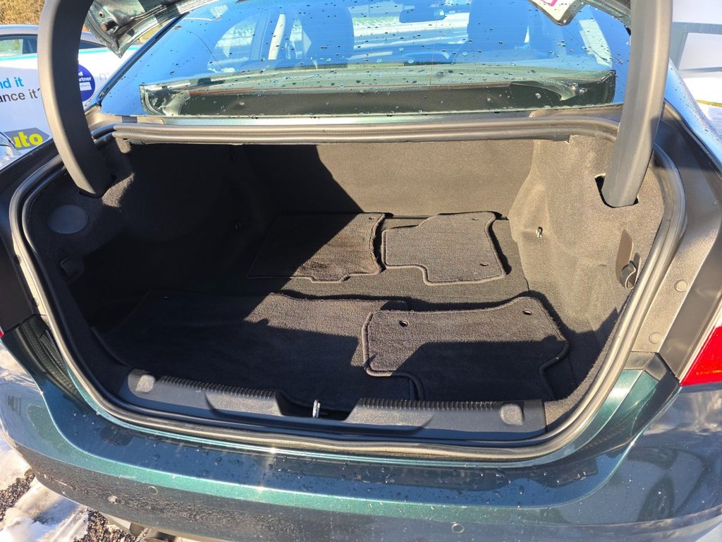 Used Jaguar XE 2015 for sale - 77133177: Photo 28