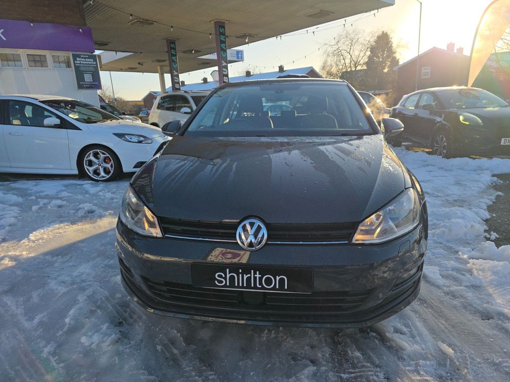 Used Volkswagen Golf 2016 for sale - 77133439: Photo 2
