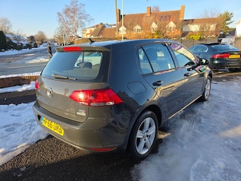 Used Volkswagen Golf 2016 for sale - 77133439: Photo