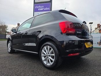 Used Volkswagen Polo 2016 for sale - 77394603: Photo