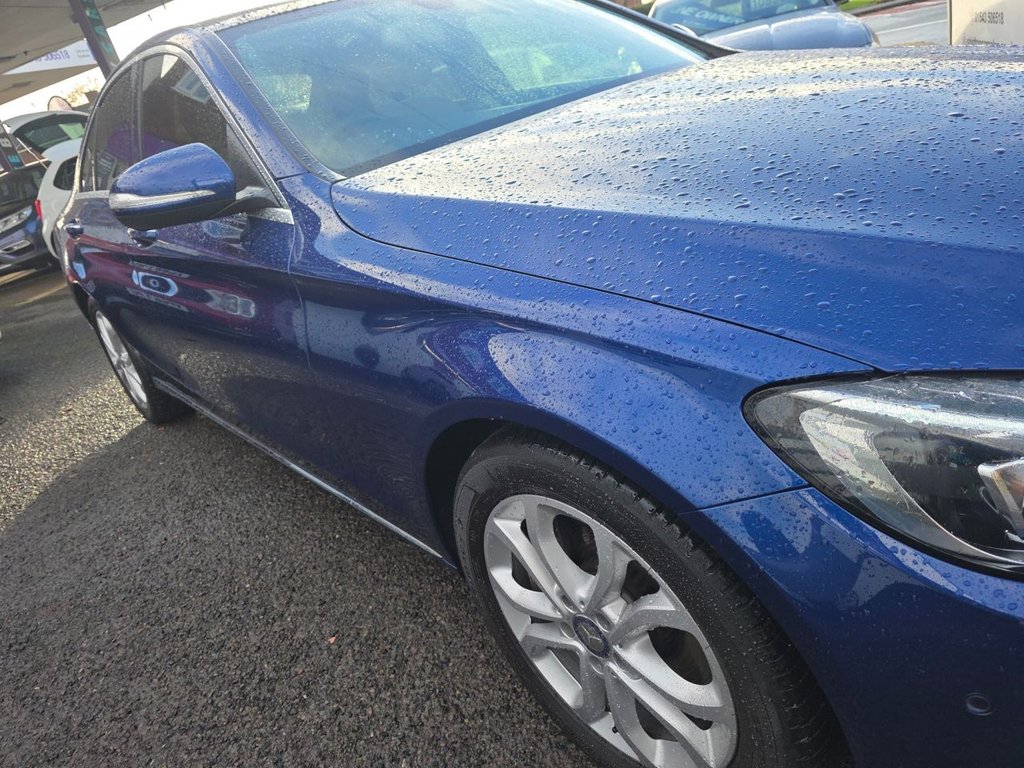 Used Mercedes-Benz C Class 2015 for sale - 76304007: Photo 10