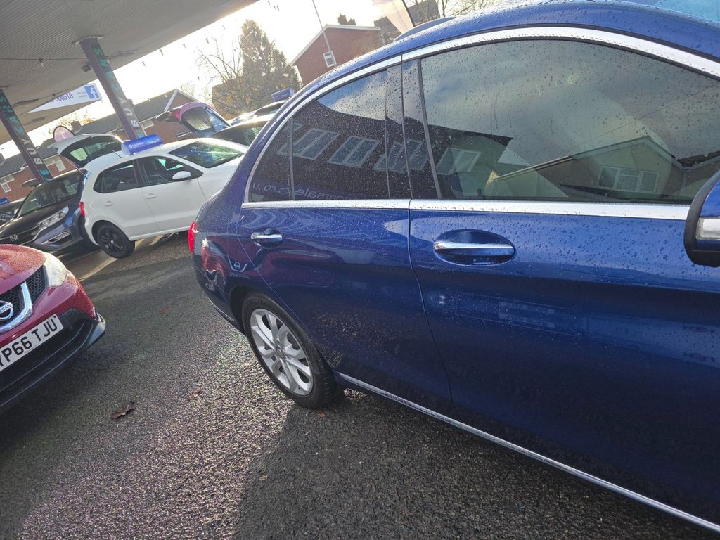 Used Mercedes-Benz C Class 2015 for sale - 76304007: Photo 11