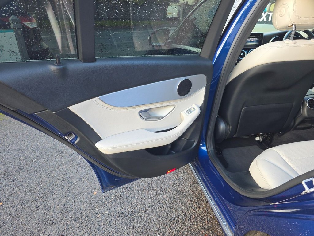 Used Mercedes-Benz C Class 2015 for sale - 76304007: Photo 24