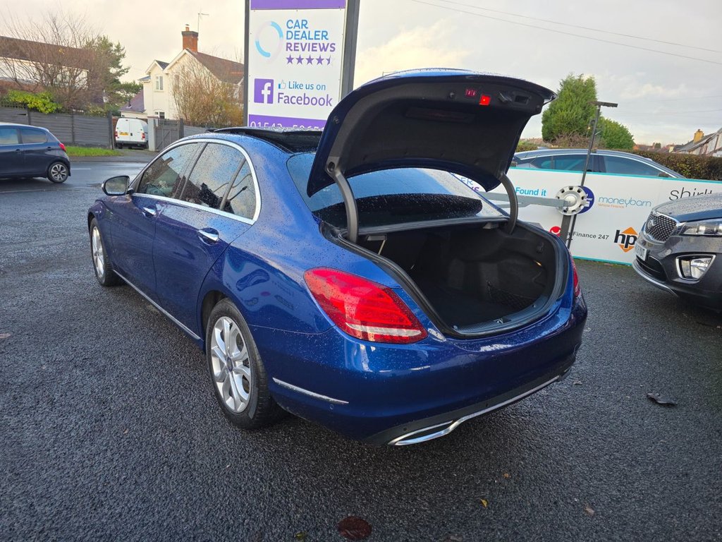 Used Mercedes-Benz C Class 2015 for sale - 76304007: Photo 5