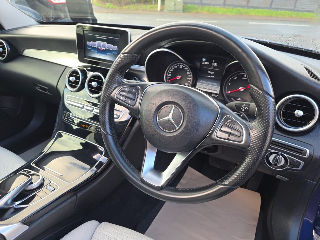 Used Mercedes-Benz C Class 2015 for sale - 76304007: Photo 8
