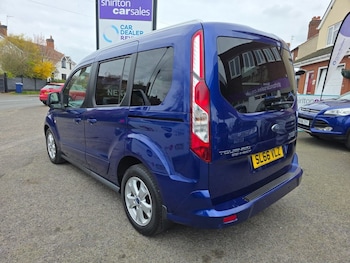Used Ford Tourneo Connect 2016 for sale - 78044687: Photo