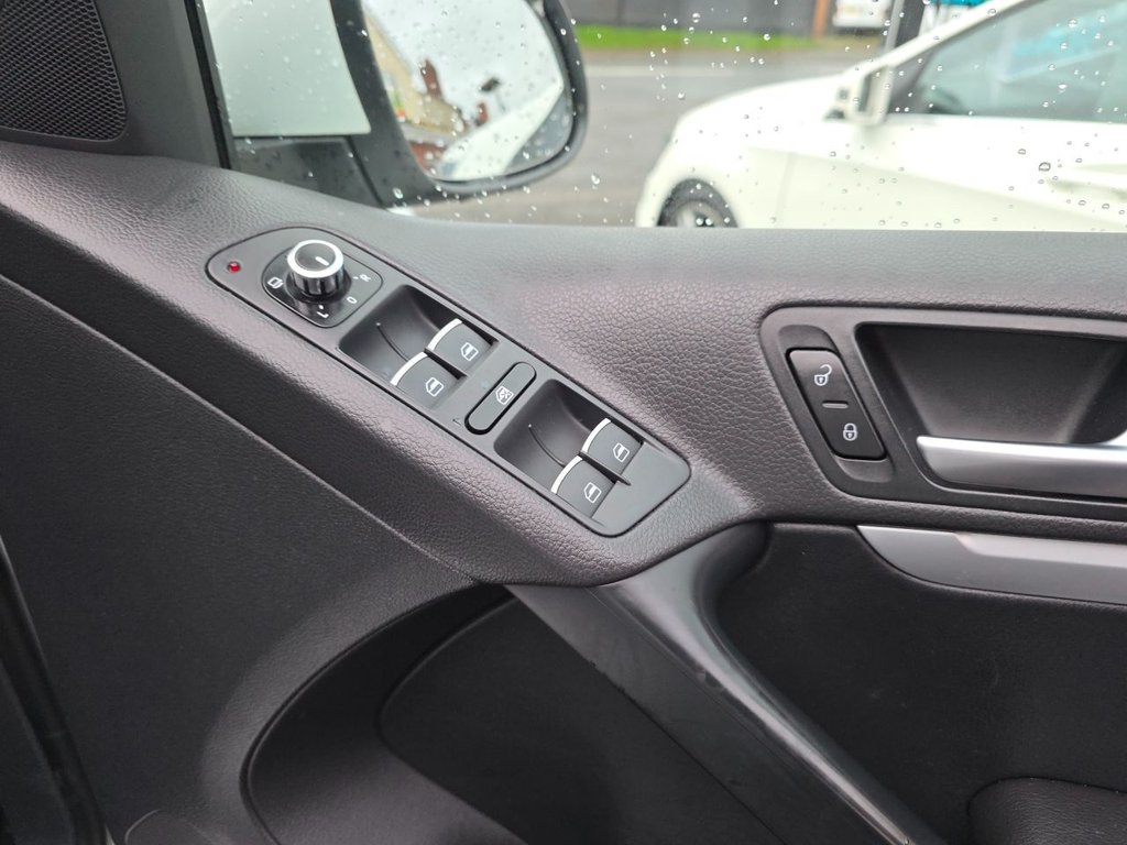 Used Volkswagen Tiguan 2015 for sale - 76973373: Photo 25