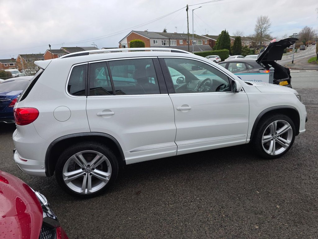 Used Volkswagen Tiguan 2015 for sale - 76973373: Photo 4