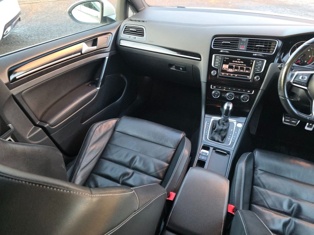 Used Volkswagen Golf 2015 for sale - 77089036: Photo 10