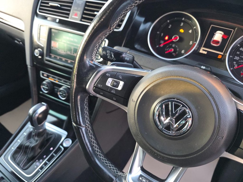 Used Volkswagen Golf 2015 for sale - 77089036: Photo 23