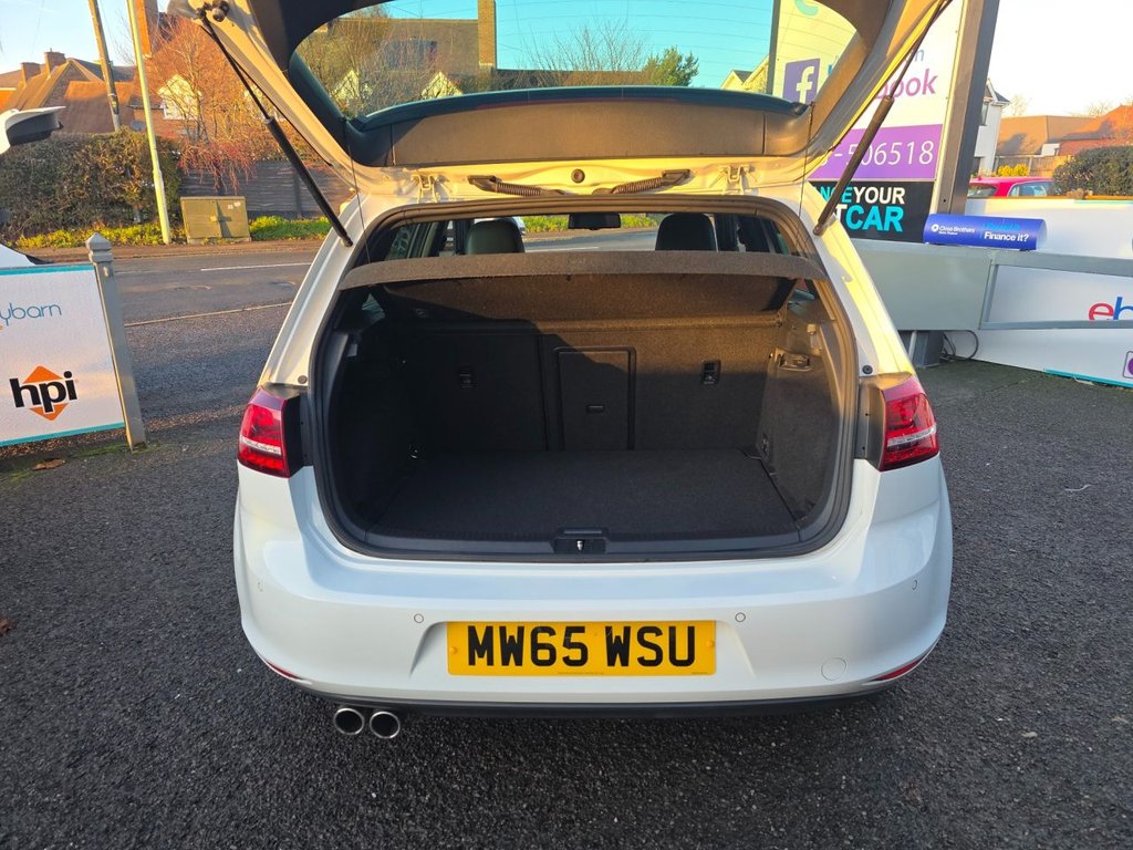 Used Volkswagen Golf 2015 for sale - 77089036: Photo 31