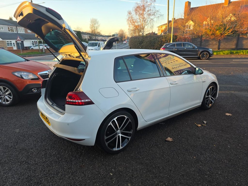 Used Volkswagen Golf 2015 for sale - 77089036: Photo 33