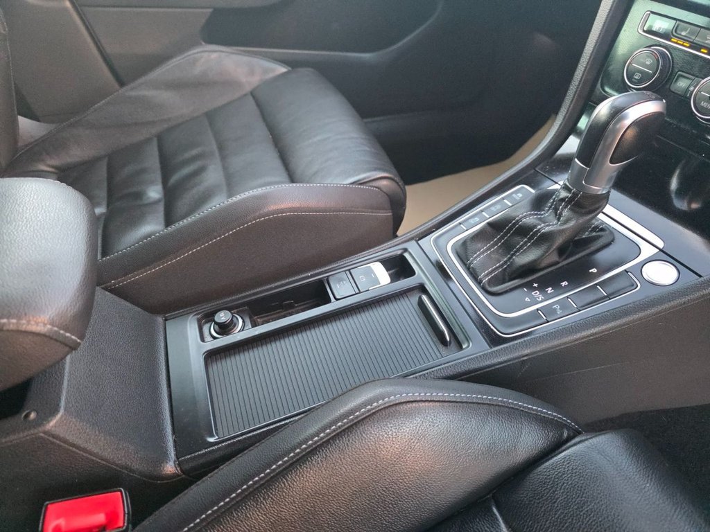 Used Volkswagen Golf 2015 for sale - 77089036: Photo 38