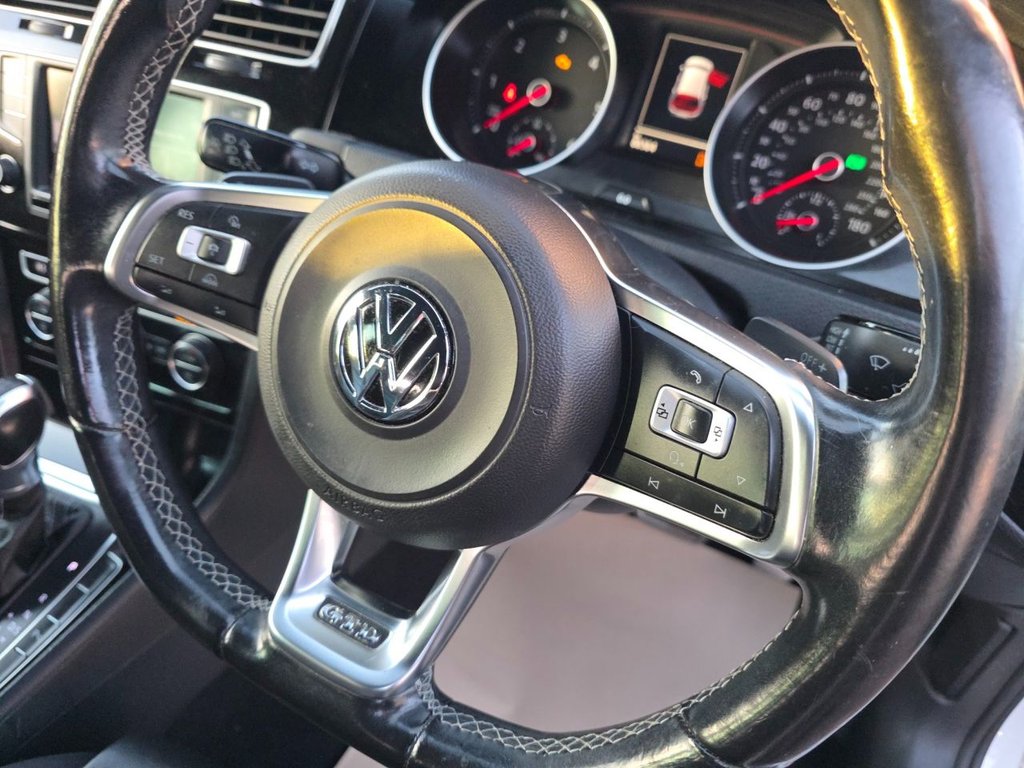 Used Volkswagen Golf 2015 for sale - 77089036: Photo 39