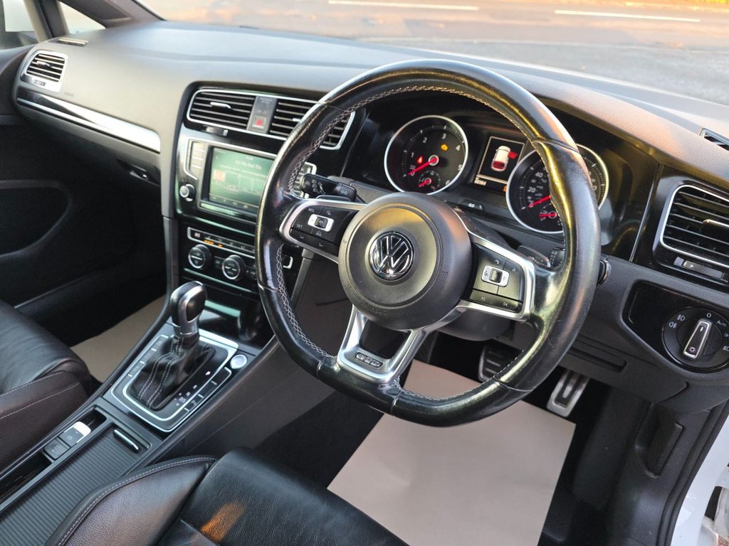 Used Volkswagen Golf 2015 for sale - 77089036: Photo 40