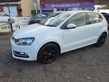 Used Volkswagen Polo 2016 for sale - 76593456: Photo