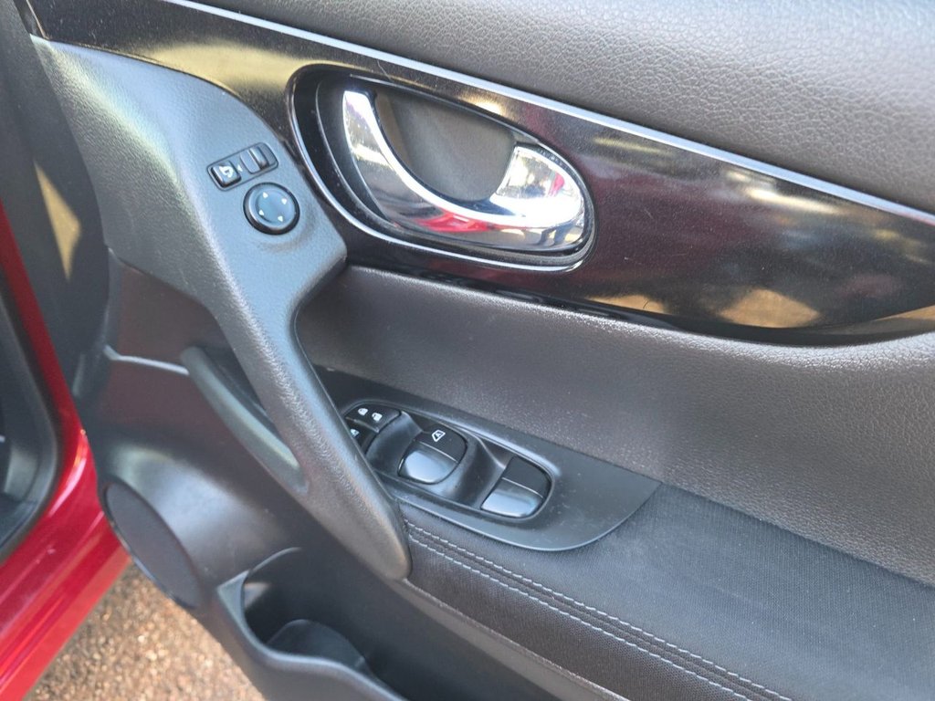 Used Nissan Qashqai 2016 for sale - 76665642: Photo 28