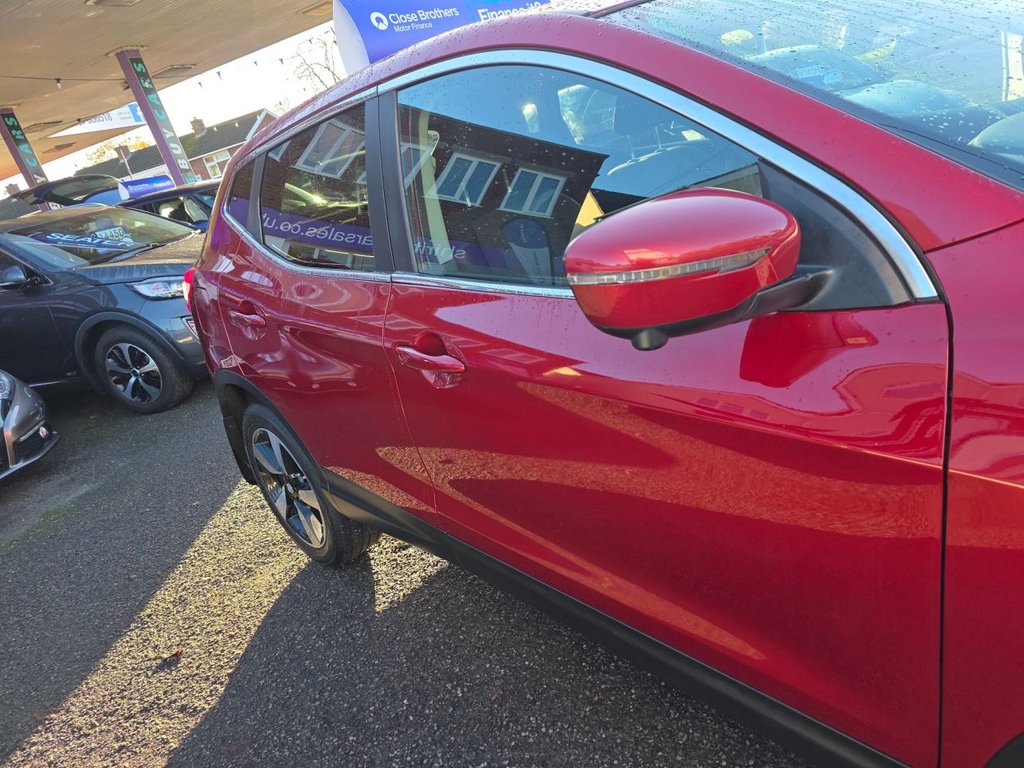 Used Nissan Qashqai 2016 for sale - 76665642: Photo 8