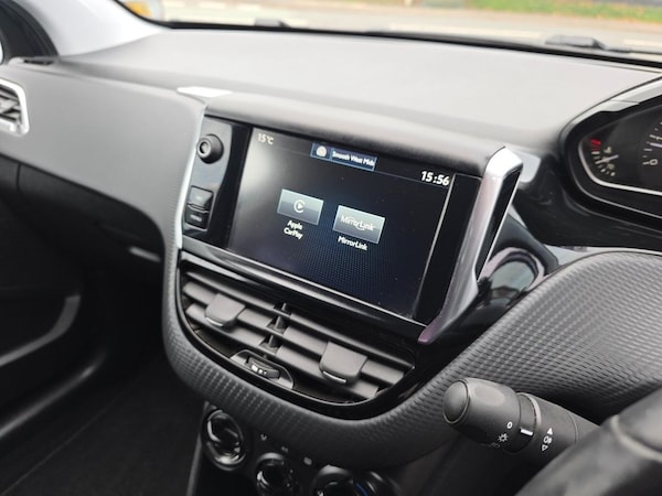 Used Peugeot 208 2017 for sale - 76223421: Photo 11