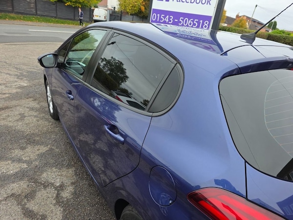 Used Peugeot 208 2017 for sale - 76223421: Photo 18