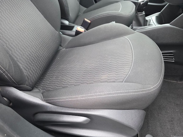 Used Peugeot 208 2017 for sale - 76223421: Photo 32