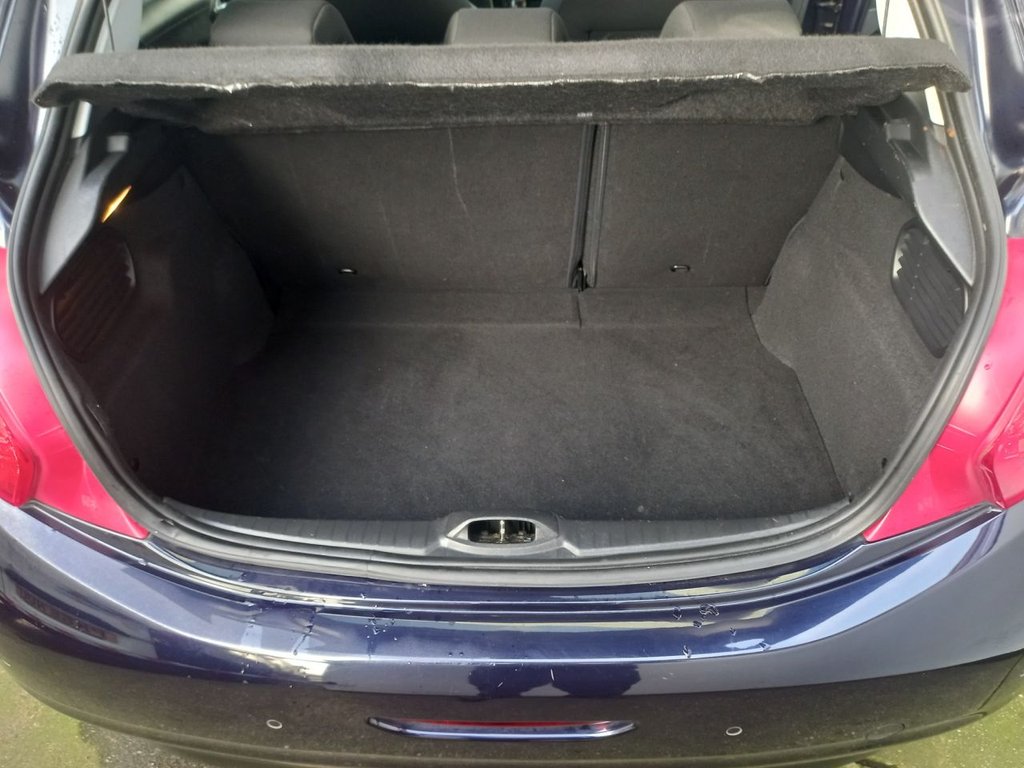 Used Peugeot 208 2015 for sale - 77010165: Photo 18