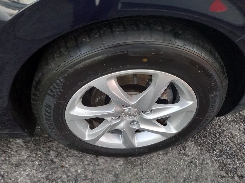 Used Peugeot 208 2015 for sale - 77010165: Photo 6