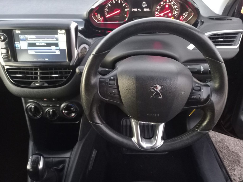 Used Peugeot 208 2015 for sale - 77010165: Photo 7