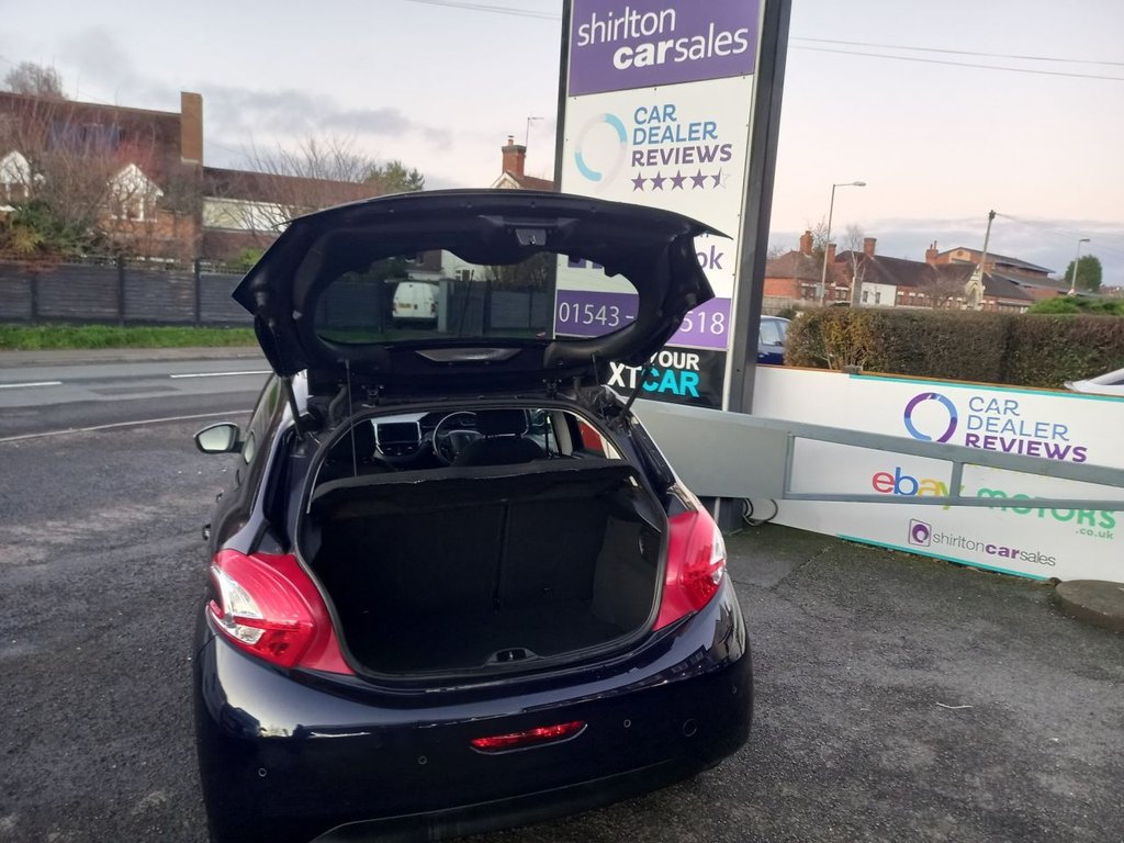 Used Peugeot 208 2015 for sale - 77010165: Photo 8