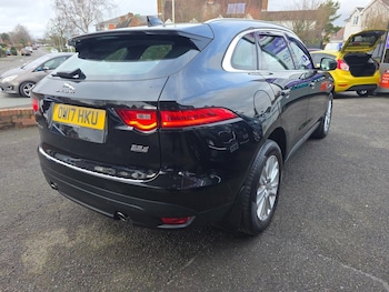 Used Jaguar F-Pace 2017 for sale - 77547251: Photo