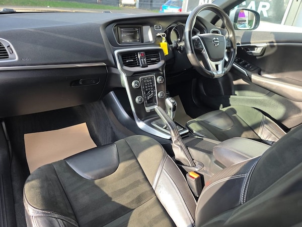 Used Volvo V40 2016 for sale - 76185263: Photo 8