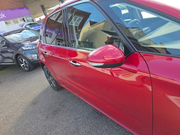 Used Citroen C4 Picasso 2017 for sale - 76092745: Photo 8