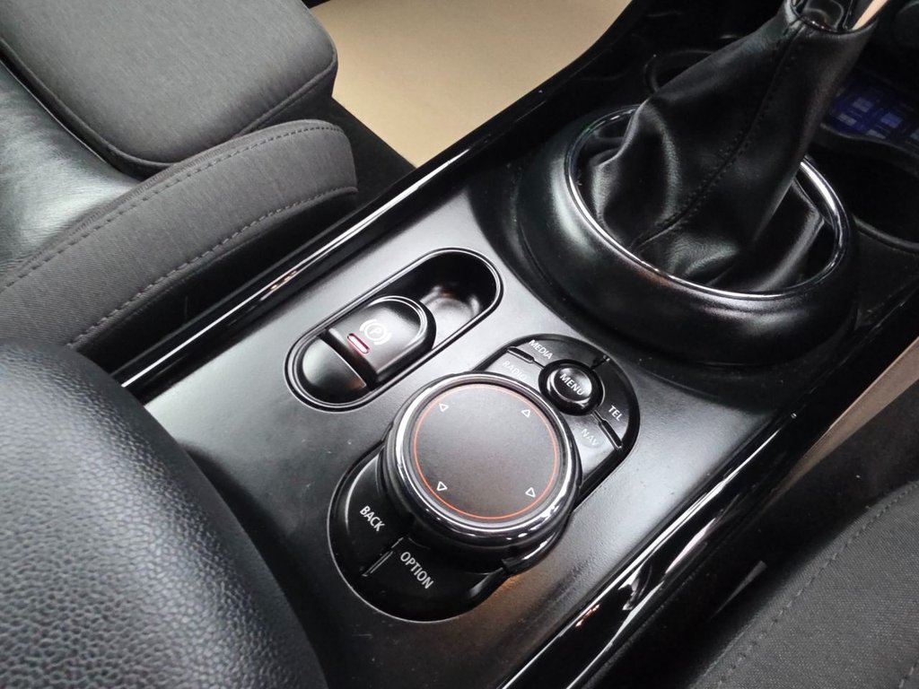 Used MINI Clubman 2015 for sale - 77133157: Photo 17