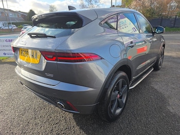 Used Jaguar E-Pace 2020 for sale - 77953259: Photo