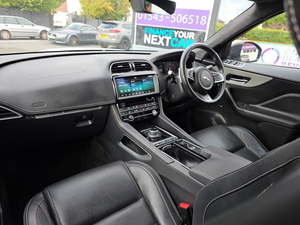 Used Jaguar F-Pace 2019 for sale - 75950685: Photo 10