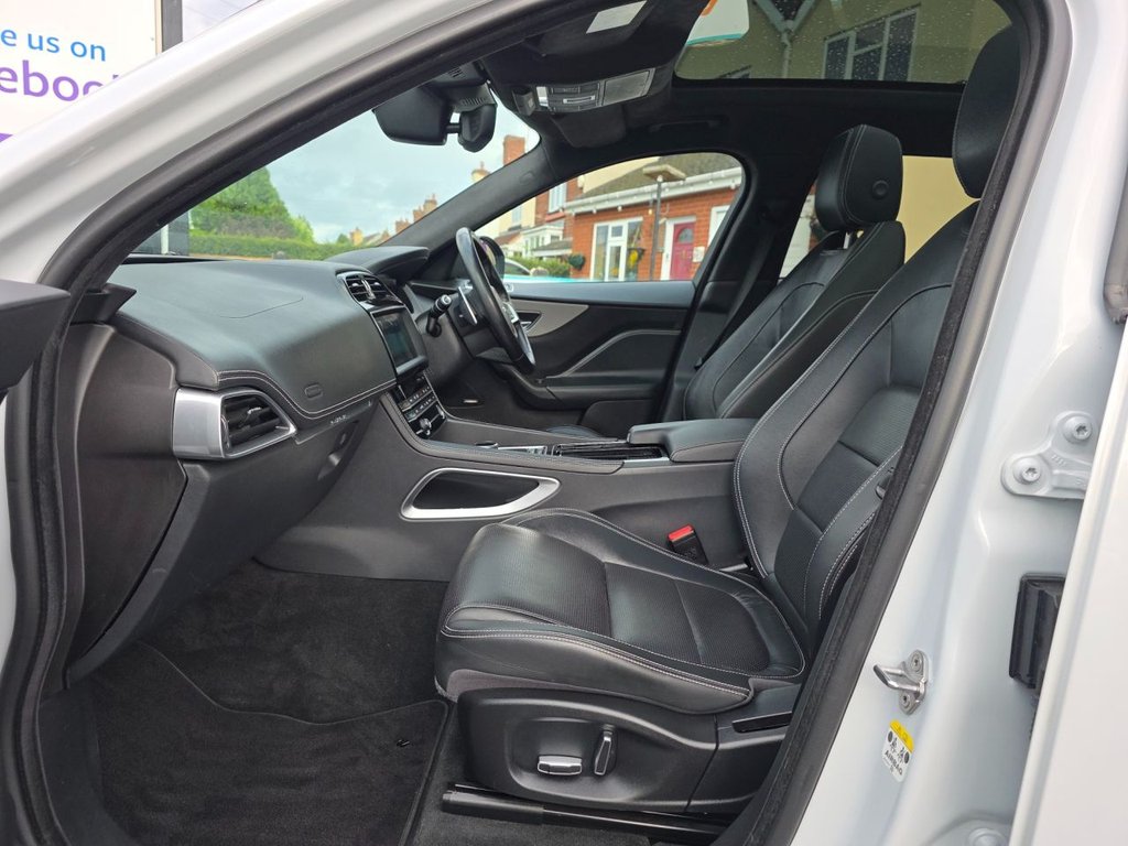 Used Jaguar F-Pace 2019 for sale - 75950685: Photo 11