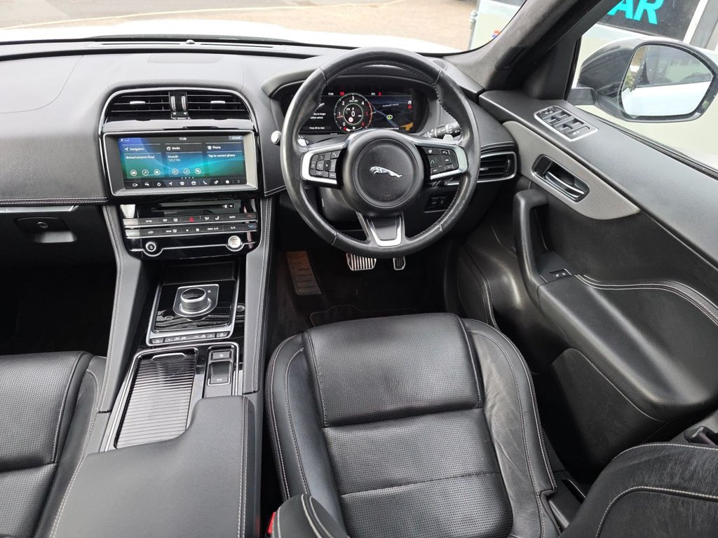 Used Jaguar F-Pace 2019 for sale - 75950685: Photo 15